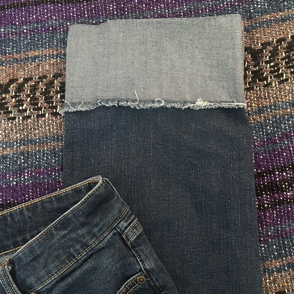 St. John’s Bay straight leg cuffed crop jeans…size 14. Great condition. - Picture 4 of 6